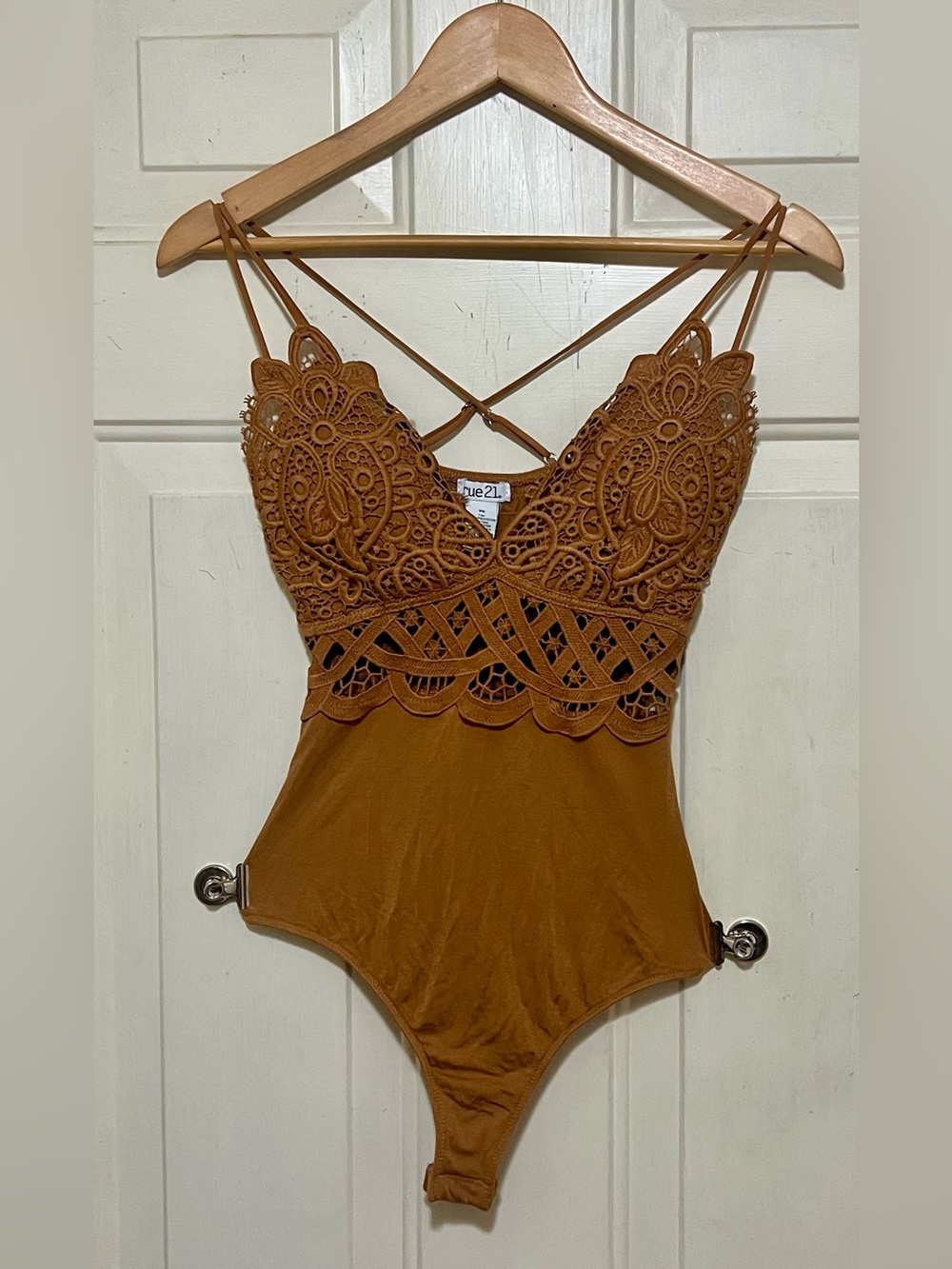 🆕 Rue21 Brown Crochet Lace Strappy Bodysuit XS – NWOT